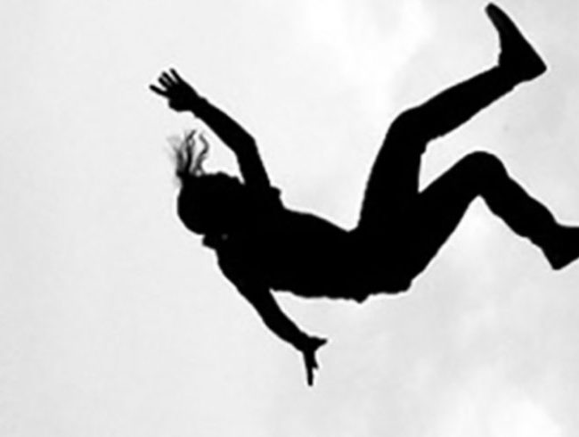 ढुङ्गा खानीको भीरबाट लडेर रुकुम पश्चिममा एक जनाको मृत्यु