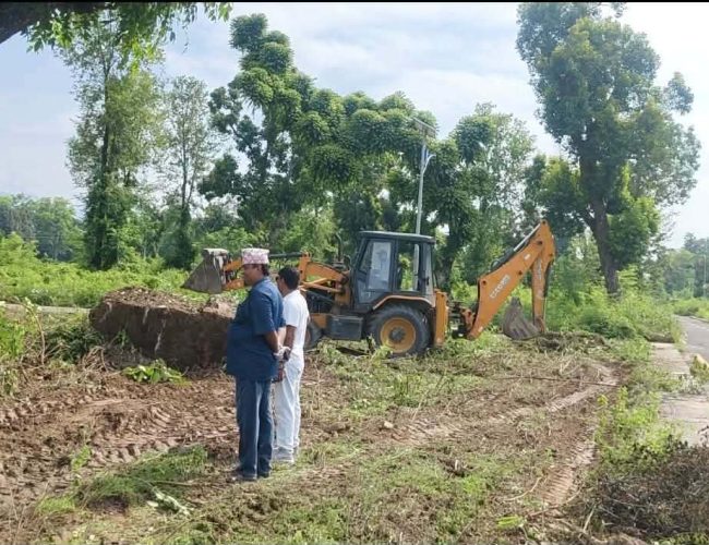 हजारौं हात, एउटै लक्ष्य : कृष्णपुरको ऐतिहासिक सरसफाइ अभियान